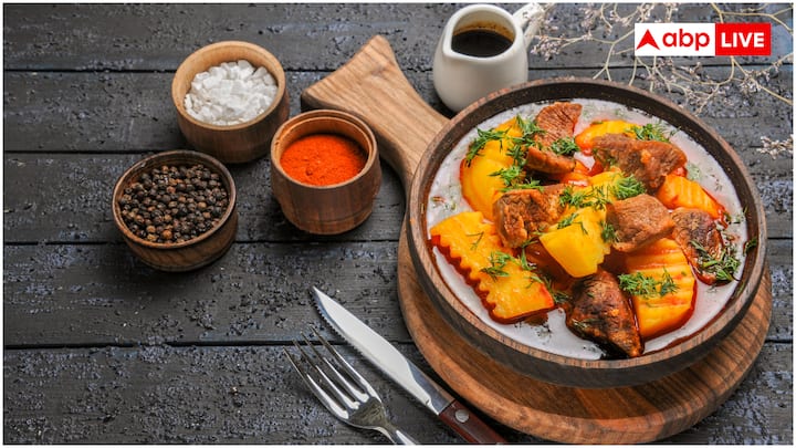 साइंस डेली में प्रकाशित एक रिसर्च के अनुसार, दिमाग का ऑल्फैक्ट्री सिस्टम (गंध से संबंधित तंत्र) और विज़ुअल कॉर्टेक्स (दृश्य से संबंधित तंत्र) मिलकर लार ग्रंथियों को संकेत भेजते हैं. यह संकेत लार ग्रंथियों को एक्टिव करता है, जिससे लार का उत्पादन शुरू हो जाता है. यह प्रक्रिया इतनी तेज होती है कि हमें इसका अहसास भी नहीं होता.