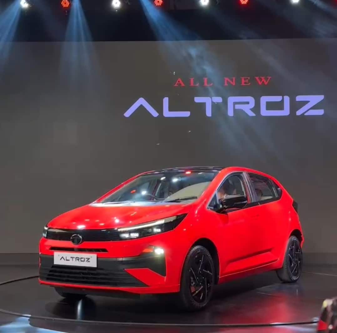 Tata Altroz Facelift: स्टाइलिश लुक के साथ टाटा ने लॉन्च की नई 'अल्ट्रोज', फीचर्स में हुआ जबरदस्त बदलाव, जानें कितनी है कीमत