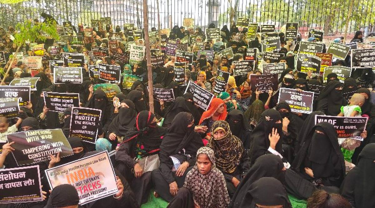 जयपुर में मुस्लिमों का बड़ा प्रदर्शन, महिलाएं भी हुईं शामिल, क्या की जा रही मांग?