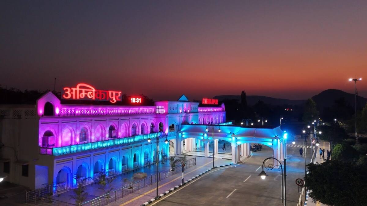 PM Modi inaugurated 5 Amrit stations of Chhattisgarh virtually, did CM Vishnudev Sai?