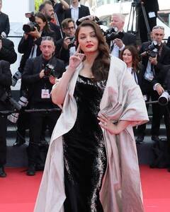 Aishwarya Rai’s Second Cannes 2025 Look: Old Hollywood Glamour In Gaurav Gupta