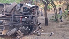 राजस्थान: सूरत से गोरखपुर जा रही स्लीपर कोच बस पलटी, यात्रियों ने बताया कैसे हुआ बड़ा हादसा?