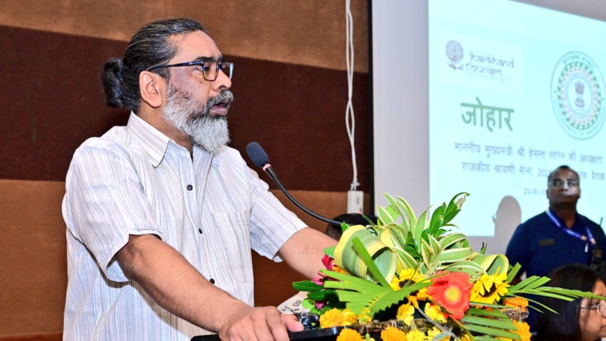 Shravani Mela 2025: झारखंड में श्रावणी मेले की तैयारी, हेमंत सोरेन ने की उच्चस्तरीय बैठक, दिए कई निर्देश