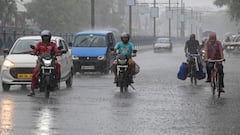 Maharashtra, Goa Brace For Extremely Heavy Rainfall From May 25; IMD Issues Red Alert