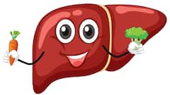 కాలేయాన్ని కాపాడుకునేందుకు ఈ ఫుడ్స్ తినేయండి.. లివర్ హెల్త్​కి చాలా మంచిది