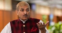 'फिल्मी डायलॉग अच्छा है', PM मोदी के रगों में सिंदूर वाले बयान पर कांग्रेस सांसद ने साधा निशाना
