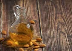 ਜੇ ਤੁਹਾਡੇ ਵੀ ਵਾਲ ਪਤਲੇ ਹੋ ਗਏ ਤੇ ਝੜ ਰਹੇ ਨੇ ਤਾਂ ਘਬਰਾਓ ਨਾ....,ਇਹ ਘਰੇਲੂ ਨੁਸਖੇ ਦਿਨਾਂ 'ਚ ਕਰ ਦੇਣਗੇ ਕਮਾਲ, ਕਰ ਲਓ ਨੋਟ