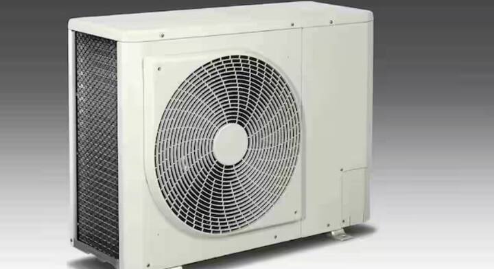 ਜੇ ਤੁਸੀਂ ਕੁਝ ਛੋਟੇ ਤੇ ਸਮਾਰਟ ਉਪਾਅ ਅਪਣਾਉਂਦੇ ਹੋ, ਤਾਂ ਤੁਸੀਂ AC ਦੀ ਠੰਢਕ ਦਾ ਆਨੰਦ ਮਾਣਦੇ ਹੋਏ ਬਿਜਲੀ ਬਚਾ ਸਕਦੇ ਹੋ। ਜਾਣੋ ਉਹ 5 ਮਹੱਤਵਪੂਰਨ ਸੁਝਾਅ ਜਿਨ੍ਹਾਂ ਦੀ ਮਦਦ ਨਾਲ ਤੁਹਾਡਾ ਬਿਜਲੀ ਬਿੱਲ ਕੰਟਰੋਲ ਵਿੱਚ ਰਹੇਗਾ।