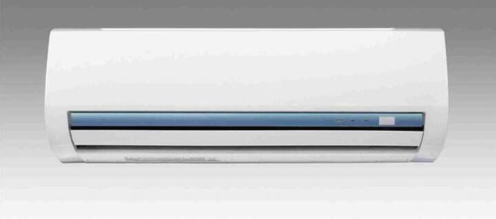 ਬਹੁਤ ਘੱਟ ਤਾਪਮਾਨ 'ਤੇ AC ਚਲਾਉਣ ਨਾਲ ਬਿਜਲੀ ਦੀ ਖਪਤ ਜ਼ਿਆਦਾ ਹੁੰਦੀ ਹੈ। ਮਾਹਿਰਾਂ ਦੀ ਸਲਾਹ ਹੈ ਕਿ 24 ਤੋਂ 26 ਡਿਗਰੀ ਸੈਲਸੀਅਸ 'ਤੇ ਏਸੀ ਚਲਾਉਣਾ ਸਭ ਤੋਂ ਕਿਫ਼ਾਇਤੀ ਹੈ। ਇਸ ਨਾਲ ਨਾ ਸਿਰਫ਼ ਬਿਜਲੀ ਦੀ ਬਚਤ ਹੁੰਦੀ ਹੈ ਸਗੋਂ ਏਸੀ 'ਤੇ ਜ਼ਿਆਦਾ ਭਾਰ ਵੀ ਨਹੀਂ ਪੈਂਦਾ।