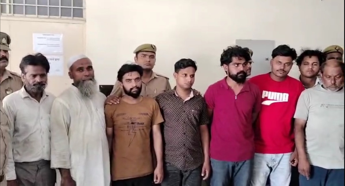 मुरादाबाद में अवैध हथियार बनाने वाली फैक्ट्री का भंडाफोड़, पुलिस ने 9 लोग गिरफ्तार कर भेजे जेल