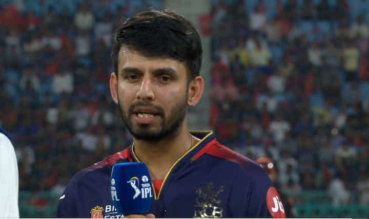 बंगळुरू आणि हैदराबादच्या संघांमध्ये काही मोठे बदल झाले आहेत.