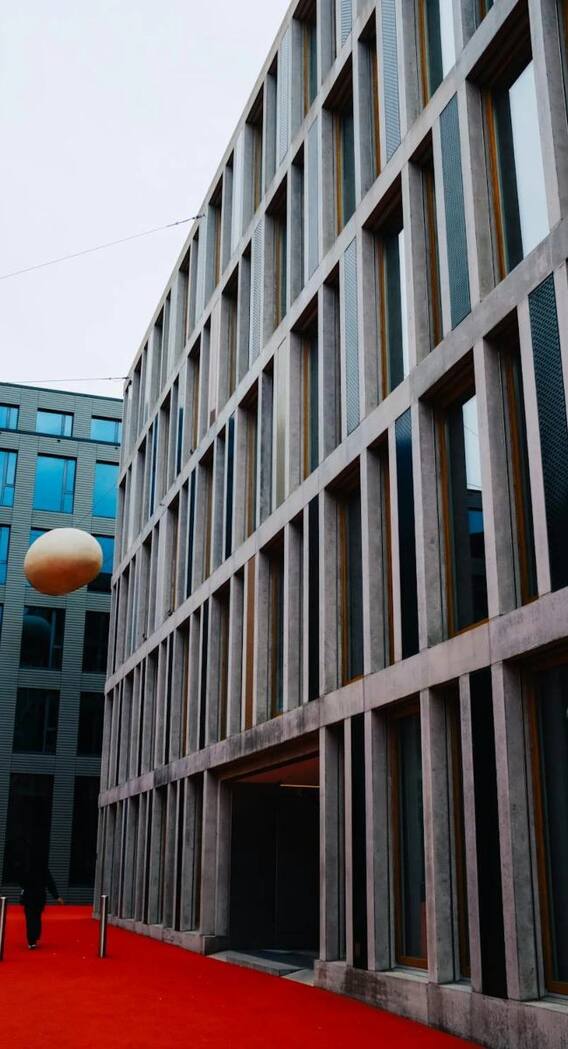 स्विस बैंक में ही क्यों रखी जाती है ब्लैक मनी?