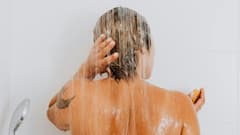 8 Ways To Combat Frizz And Hair Fall