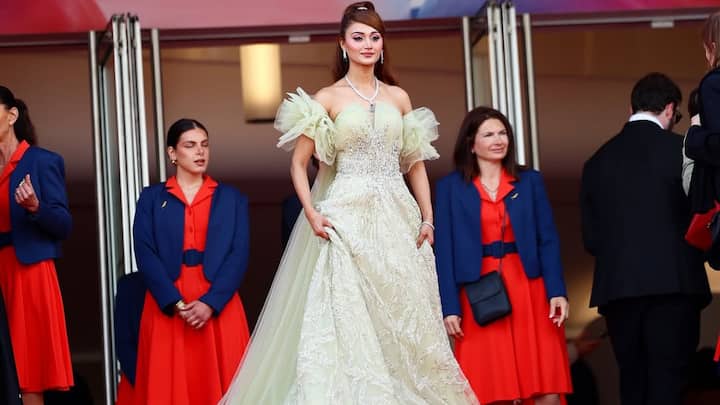 She wore a bespoke evening dress from a fall collection based on circular fashion. Her ensemble was intended to create awareness about sustainable fashion choices in the high-end world.