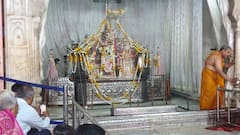 भीषण गर्मी से बचाने के लिए जयपुर के मंदिर में राधारानी-श्रीकृष्ण पर जल वर्षा, जानें क्या है पौराणिक मान्यता?