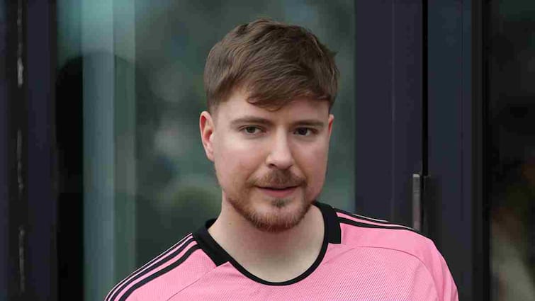 YouTuber MrBeast wealth reached 1 billion dollars became the world's youngest billionaire at the age of less than 30 सिर्फ यूट्यूब से बना अरबपति! MrBeast की दौलत पहुंची 1 अरब डॉलर, 30 से कम उम्र में बना दुनिया का सबसे युवा बिलेनियर
