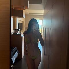 Disha Patani Bikini Photoshoot : గ్రీన్ బికినీలో దిశా పటాని.. ఇన్​స్టాలో బీచ్​ ఫోటోలు షేర్ చేసిన హాట్ బ్యూటీ