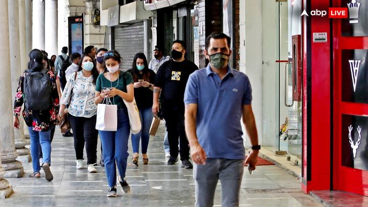 Mask Up In High-Risk Settings: Wearing a face mask — especially in crowded, enclosed, or poorly ventilated spaces — continues to be a key defence. N95 or surgical masks offer the best protection. It's especially important in public transport, hospitals, and gatherings | Photo: ANI file