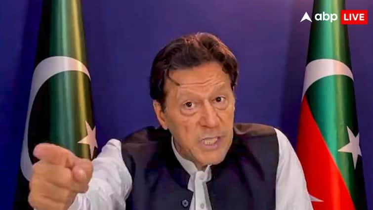 Pakistan jailed Imran Khan said that he will only negotiate with military establishment Shehbaz Sharif government is puppet जेल में बंद इमरान खान ने शहबाज सरकार को बताया कठपुतली, कहा- सिर्फ सेना से करेंगे बात