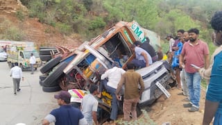 Kadapa Road Accident: కడపలో ఘోర రోడ్డుప్రమాదం.. కారుపై లారీ పడటంతో 5 మంది మృతి- మంత్రి లోకేష్ దిగ్భ్రాంతి