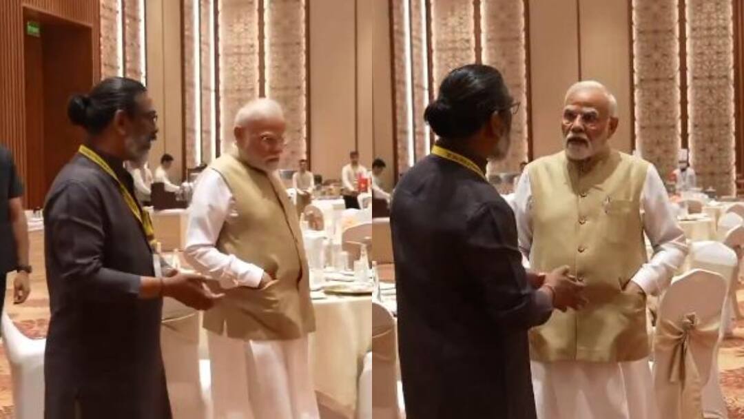 Hemant Soren Jharkhand CM in NITI Aayog Governing Council Meeting PM Modi delhi नीति आयोग की मीटिंग में शामिल हुए झारखंड के CM हेमंत सोरेन, PM मोदी के साथ दिखा अलग अंदाज