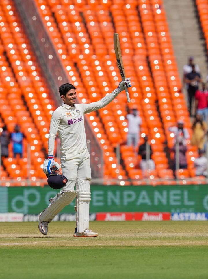 गिल के अलावा टीम में कई सीनियर खिलाड़ी थे, जिन्हें इग्नोर कर बीसीसीआई ने गिल पर भरोसा दिखाया है. जसप्रीत बुमराह ऑस्ट्रेलिया दौरे पर भारतीय टीम के उपकप्तान थे. लेकिन उन्हें ये भी जिम्मेदारी नहीं दी गई है.