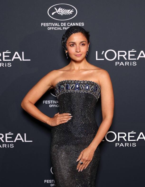 Alia Bhatt clicked fierce pictures during this period and was seen in more than one pose.