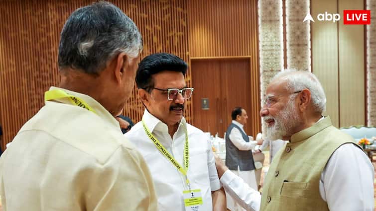 NITI Aayog meeting MK Stalin to PM Modi said It is not right to have to sue for funds what Bhagwant Mann said 'फंड के लिए मुकदमा करना पड़े ये ठीक नहीं', नीति आयोग की बैठक में PM मोदी से बोले एमके स्टालिन