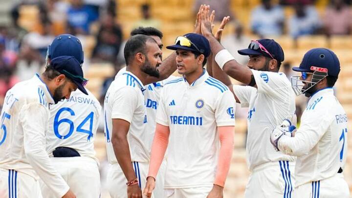 অতীতে টেস্টে না হলেও, ভারতীয় দলকে পাঁচটি টি-টোয়েন্টি ম্যাচে নেতৃত্ব দিয়েছেন গিল। এর মধ্যে জয় এসেছে চারটি ম্যাচে।