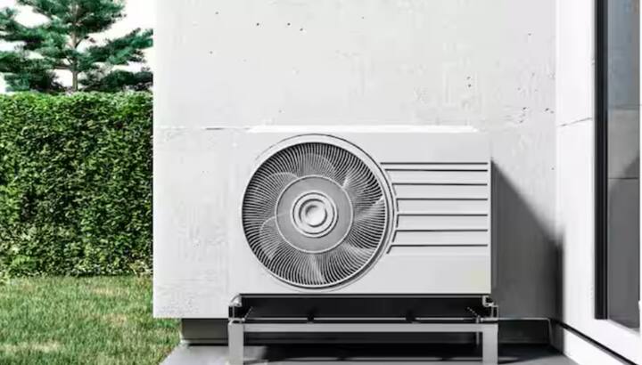 AC Tips: ਗਰਮੀਆਂ ਵਿੱਚ ਏਸੀ ਦੀ ਠੰਡੀ ਹਵਾ ਰਾਹਤ ਤਾਂ ਦਿੰਦੀ ਹੈ ਪਰ ਬਿੱਲ ਵੇਖ ਕੇ ਦਿਮਾਗ ਖਰਾਬ ਹੋ ਜਾਂਦਾ ਹੈ, ਹਰ ਮਹੀਨੇ ਦਾ ਜ਼ਿਆਦਾ ਬਿੱਲ ਦੇਖ ਕੇ ਲੋਕ ਸੋਚਦੇ ਹਨ ਕਿ ਏਸੀ ਨਾ ਹੀ ਚਲਾਇਆ ਕਰੀਏ।