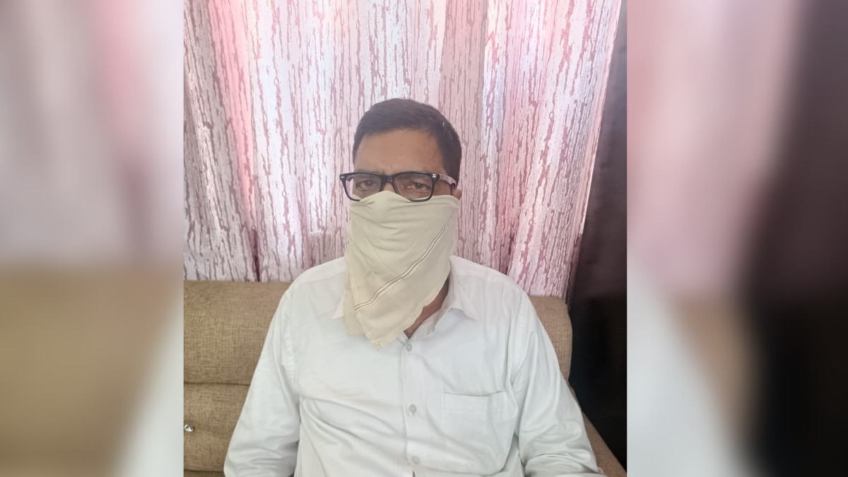 भ्रष्टाचार पर धामी सरकार की सख्त, विजिलेंस टीम ने सैनिक कल्याण अधिकारी को रिश्वत लेते पकड़ा