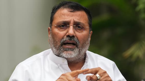 आतंकवाद पर निशिकांत दुबे ने ऐसा क्या कहा, जो पवन खेड़ा बोले- 'सऊदी जाना है इसलिए...'