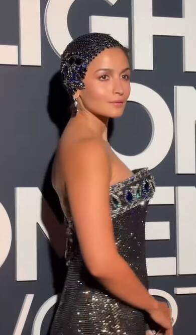 Fans are losing their hearts on this no makeup look of actresses.