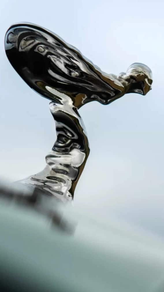 सेकेंड हैंड Rolls-Royce कार की क्या है कीमत?