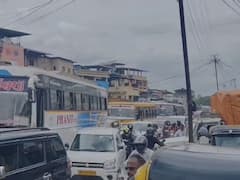 मुंबई-गोवा महामार्गावर मोठी वाहतूक कोंडी, वाहनांच्या रांगाच रांगा