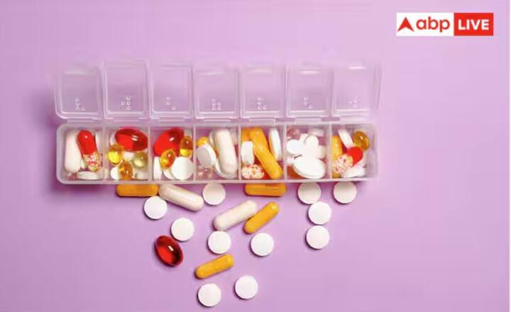 ਤੁਹਾਨੂੰ ਦੱਸ ਦੇਈਏ ਕਿ ਘਟੀਆ ਗੁਣਵੱਤਾ ਵਾਲੀਆਂ ਅਤੇ ਨਕਲੀ ਦਵਾਈਆਂ ਮਰੀਜ਼ਾਂ ਲਈ ਗੰਭੀਰ ਖ਼ਤਰਾ ਪੈਦਾ ਕਰਦੀਆਂ ਹਨ। ਅਜਿਹੀਆਂ ਦਵਾਈਆਂ ਨਾ ਸਿਰਫ਼ ਬਿਮਾਰੀ ਨੂੰ ਠੀਕ ਕਰਨ ਵਿੱਚ ਅਸਫਲ ਹੋ ਸਕਦੀਆਂ ਹਨ ਬਲਕਿ ਮਾੜੇ ਪ੍ਰਭਾਵ ਜਾਂ ਹੋਰ ਸਿਹਤ ਸਮੱਸਿਆਵਾਂ ਦਾ ਕਾਰਨ ਵੀ ਬਣ ਸਕਦੀਆਂ ਹਨ। ਧਿਆਨ ਦੇਣ ਯੋਗ ਹੈ ਕਿ 2014 ਵਿੱਚ, ਬਿਹਾਰ ਵਿੱਚ ਇੱਕ ਮਰੀਜ਼ ਦੀ ਘਟੀਆ ਦਵਾਈ ਦੀ ਵਰਤੋਂ ਕਰਨ ਤੋਂ ਬਾਅਦ ਮੌਤ ਹੋ ਗਈ ਸੀ, ਜਿਸ ਤੋਂ ਬਾਅਦ ਕਈ ਕੰਪਨੀਆਂ ਦੀਆਂ ਦਵਾਈਆਂ 'ਤੇ ਪਾਬੰਦੀ ਲਗਾ ਦਿੱਤੀ ਗਈ ਸੀ।