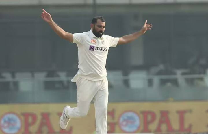 ਤੇਜ਼ ਗੇਂਦਬਾਜ਼ ਸ਼ਮੀ ਨੂੰ ਵੀ ਟੀਮ ਵਿੱਚ ਜਗ੍ਹਾ ਨਹੀਂ ਮਿਲੀ ਹੈ। ਮੁੱਖ ਚੋਣਕਾਰ ਅਜੀਤ ਅਗਰਕਰ ਨੇ ਕਿਹਾ ਕਿ ਸ਼ਮੀ ਅਜੇ ਟੈਸਟ ਲਈ ਪੂਰੀ ਤਰ੍ਹਾਂ ਫਿੱਟ ਨਹੀਂ ਹਨ। ਸਰਫਰਾਜ਼ ਖਾਨ ਪਿਛਲੇ ਸਾਲ ਆਸਟ੍ਰੇਲੀਆ ਦੌਰੇ 'ਤੇ ਗਏ ਸਨ ਪਰ ਉਸਨੂੰ ਇੱਕ ਵੀ ਮੈਚ ਖੇਡਣ ਦਾ ਮੌਕਾ ਨਹੀਂ ਮਿਲਿਆ। ਹੁਣ ਉਸਨੂੰ ਇੰਗਲੈਂਡ ਦੌਰੇ ਲਈ ਨਹੀਂ ਚੁਣਿਆ ਗਿਆ ਹੈ।