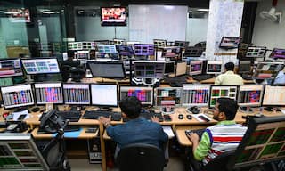 Best Stocks To Buy : সোমবার নজরে রাখুন এই তিন স্টক, পরামর্শ দিচ্ছেন বাজার বিশেষজ্ঞরা