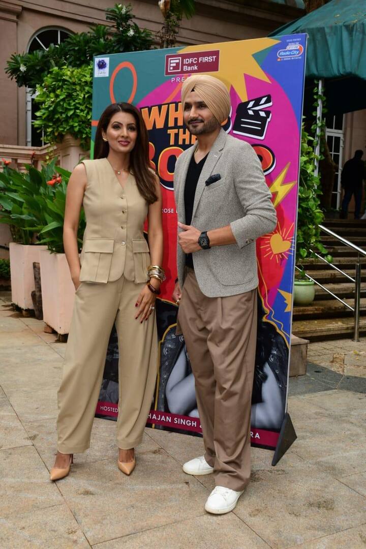 इस शो में हरभजन सिंह और गीता बसरा मुख्य रोल में नजर आएंगे. वो ऑडियन्स को उनकी पर्सनल लाइफ की झलक दिखाएंगे और बताएंगे कि घर में असली बॉस कौन होता है.