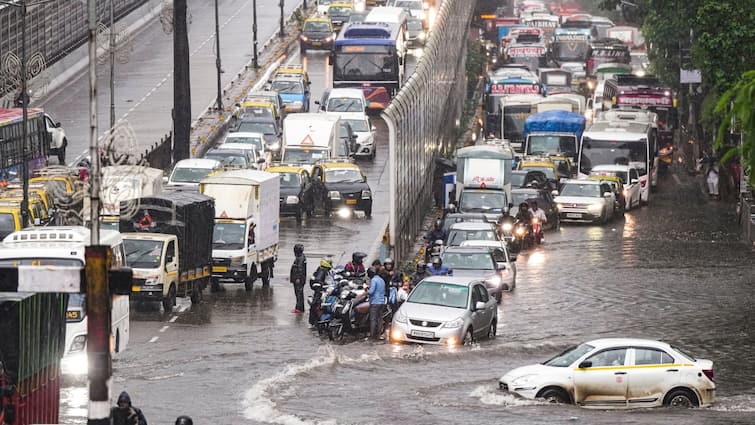 ‘Earliest Onset In 75 Years’: Mumbai Waterlogged As Monsoon Arrives 16 Days In Advance