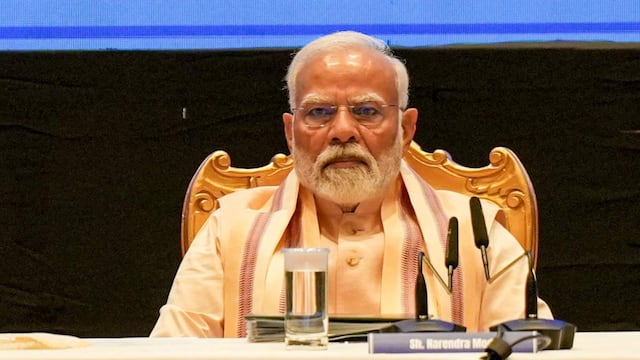 PM Narendra Modi advice 20 chief ministers on operation sindoor no loose  talk in NDA Meeting | ऑपरेशन सिंदूर पर 20 राज्यों के मुख्यमंत्रियों को पीएम  मोदी का बड़ा आदेश- 'लूज टॉक नहीं'