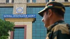 பாகிஸ்தானுக்கு உளவு வேலை! கைது செய்யப்பட்ட சிஆர்பிஎஃபி வீரர்.. பின்னணி என்ன?