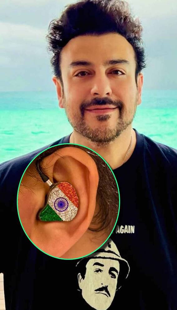 अदनान सामी ने अनोखे अंदाज में दिखाया अपना देशप्रेम, फोटो वायरल