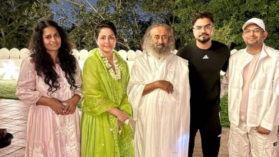 sophie-choudry-beach-photoshoot-2025 Here Is How Hina Khan Finds Spiritual Clarity