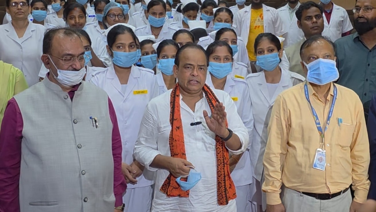 झारखंड में कोरोना को लेकर सरकार अलर्ट, स्वास्थ्य मंत्री इरफान अंसारी बोले- हम पूरी तरह से तैयार