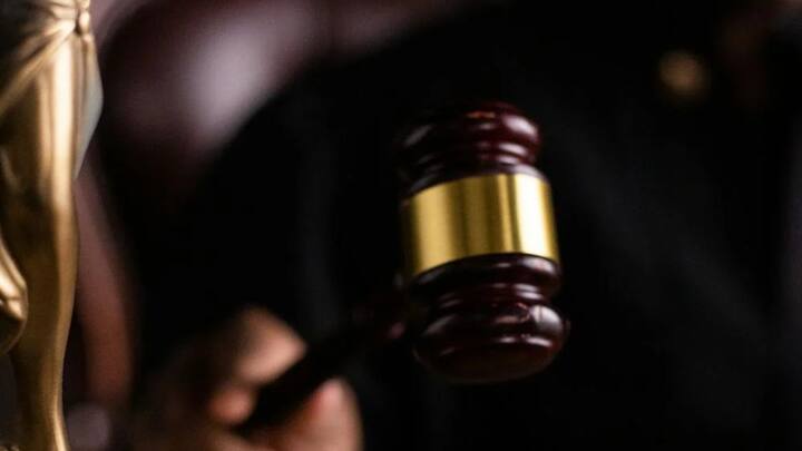 वहीं साल 2024 फरवरी 9 को कानून मंत्री ने लोकसभा में जजों के के खाली पड़े पदों को लेकर जो आंकड़े पेश किए थे वो हैरान करने वाले थे.