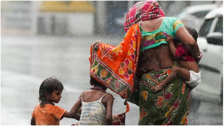 Heavy rainfall in Kolkata disrupts normal life as roads flood, transport slows, and daily routines are thrown off across the city. (Source: PTI)