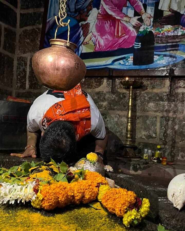 ज्यावर छत्रपती शिवाजी महाराजांनी स्वराज्याची शपथ घेतली, त्या पवित्र भूमीवर गड संवर्धन व स्वच्छता मोहिमेची सुरुवात