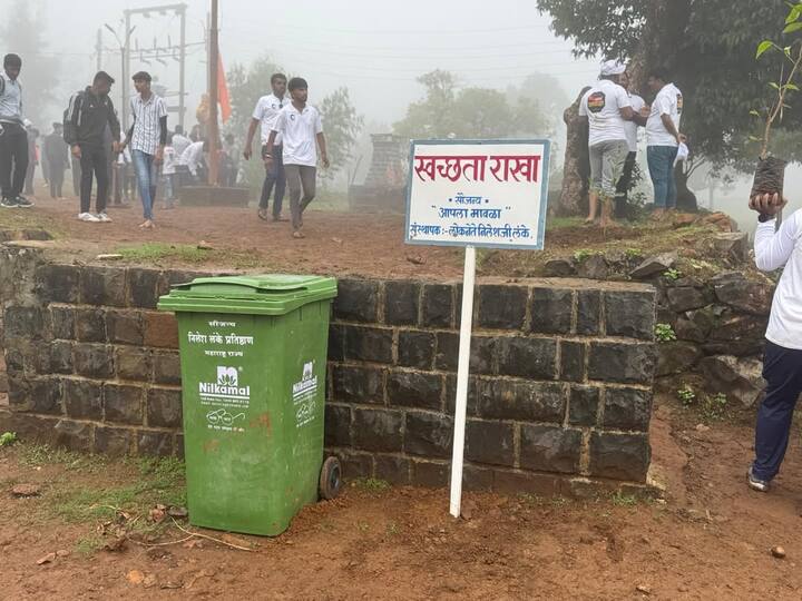 आपल्या पुढील पिढीला ही ठिकाणं अभिमानाने दाखवता यावीत म्हणून ही मोहिम दर महिन्याला एका गडावर राबवणार आहोत.