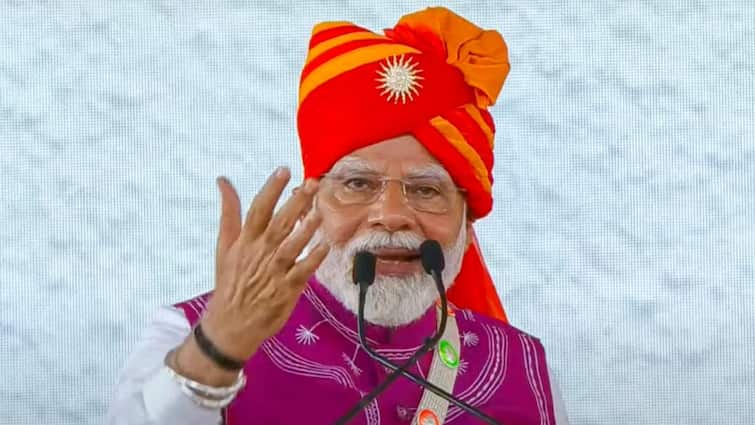 इधर पीएम मोदी ने दिया अल्टीमेटम, उधर पाकिस्तान को लगी मिर्ची, बोला- 'हमें खतरा हुआ तो...'